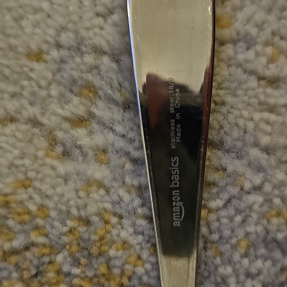 Amazon Basic Silverware Set - Picture 12 of 12